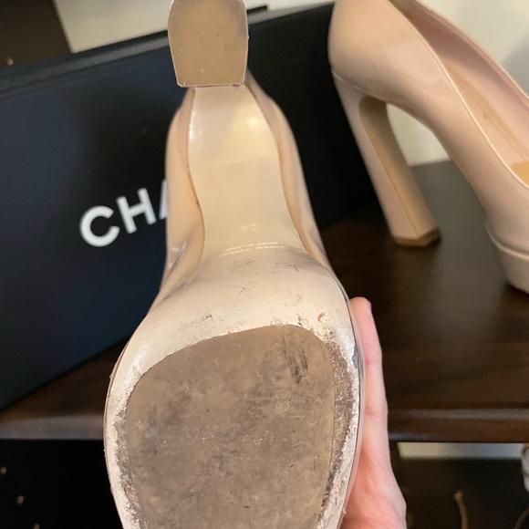 MIU MIU leather peep toe platform open toed heels. Natural color - Picture 4 of 4